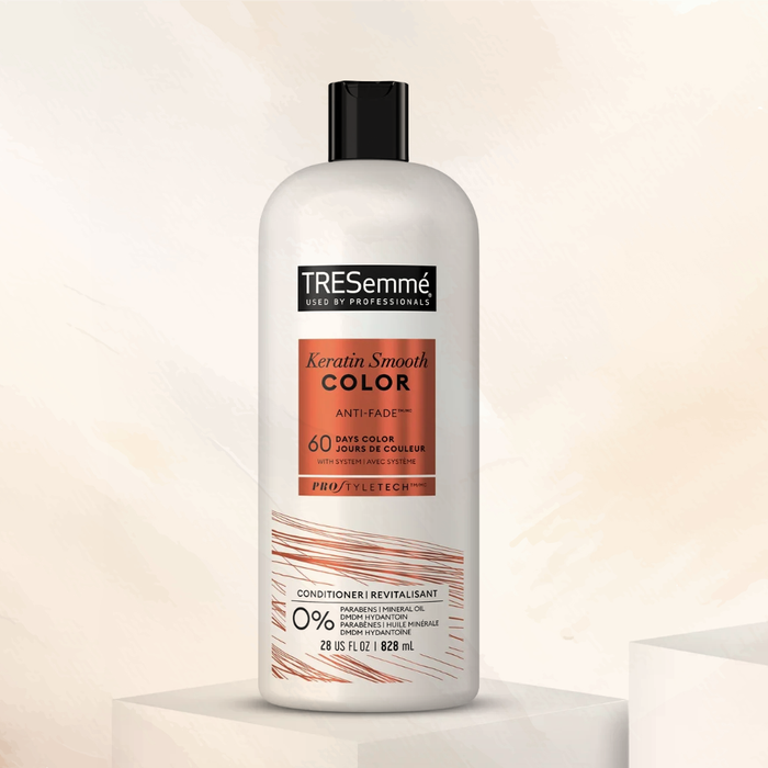 Odżywka do włosów farbowanych Anti-Fade Keratin Smooth TRESemmé 828 ml