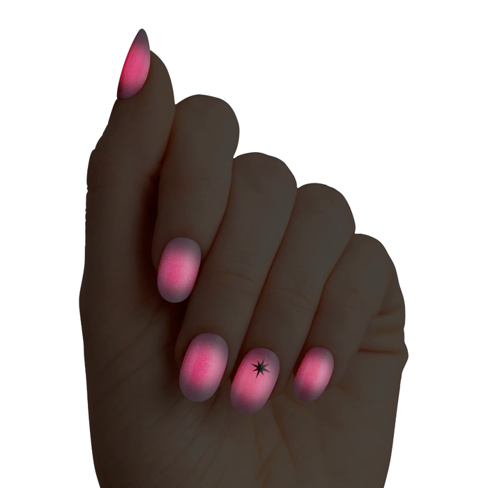 Sztuczne paznokcie samoprzylepne WICKED limited WIM16X KISS imPRESS 30szt S