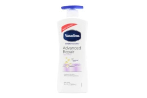 Nawilżający balsam do ciała z wazeliną Advanced Repair Vaseline 600 ml